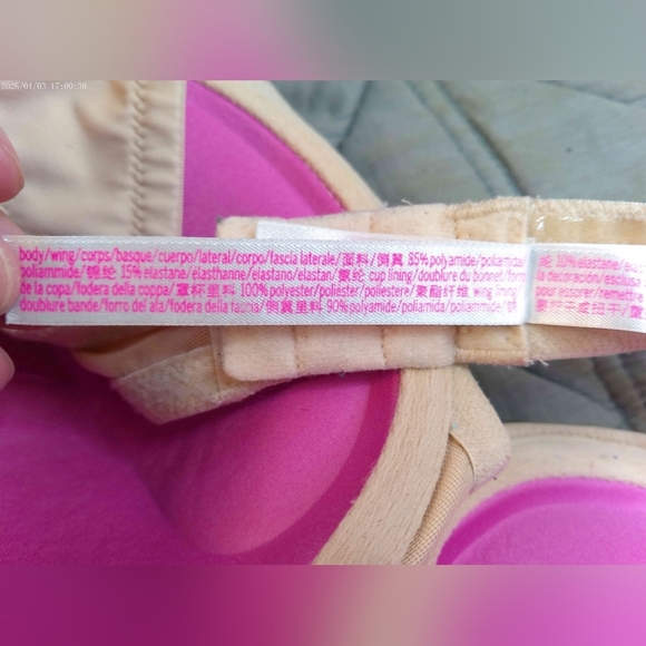 PINK VICTORIA'S SECERT BRA - Picture 7 of 8